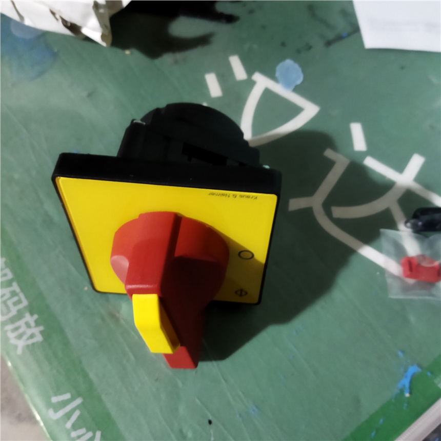 Kraus & Naimer__P(gun)KG20mڙC(j)