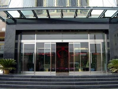 朝陽(yáng)區(qū)雙井安裝自動(dòng)門不銹鋼框架鋼化玻璃玻璃門平移門