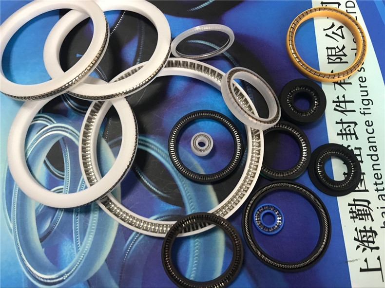 PTFE䷺