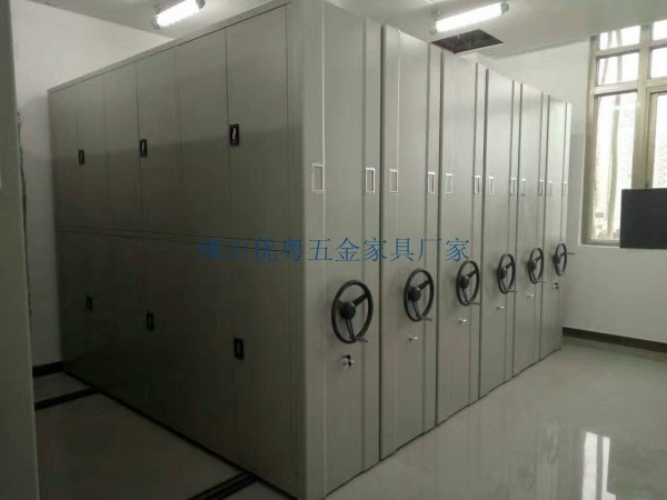 廣州手動型檔案密集架雙立柱結(jié)構(gòu)密集架圖書檔案架拆裝