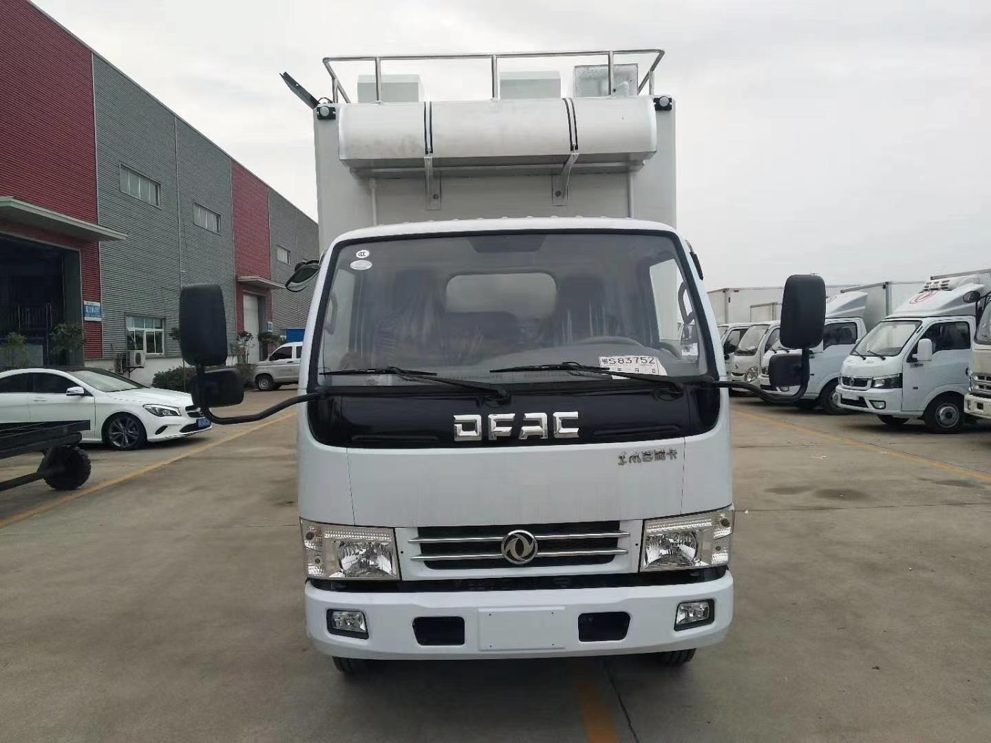 流動(dòng)餐車(chē)生廠家流柴油餐車(chē)汽車(chē)流動(dòng)餐車(chē)