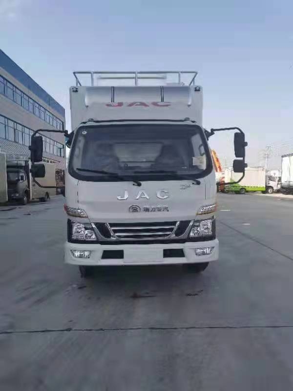 流動(dòng)廚房車俊玲132馬力流動(dòng)廚房車創(chuàng)業(yè)致富小幫手