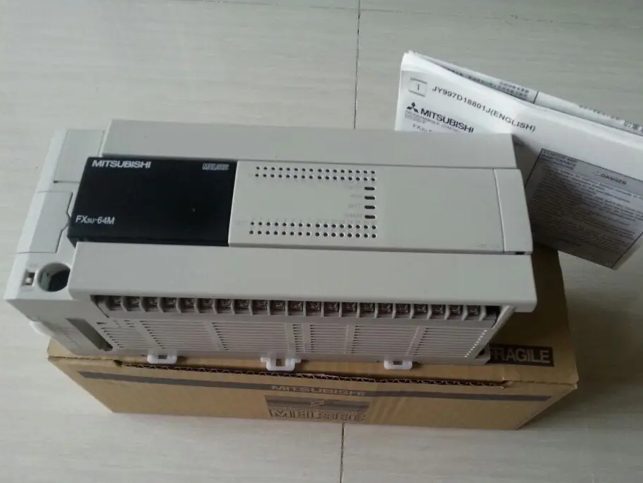 三菱PLCFX3U-7DMDISPLAYPANEL質(zhì)保