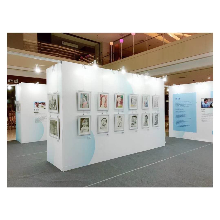 酒店書畫展板出租，東方賓館書畫展板，書畫展示柜