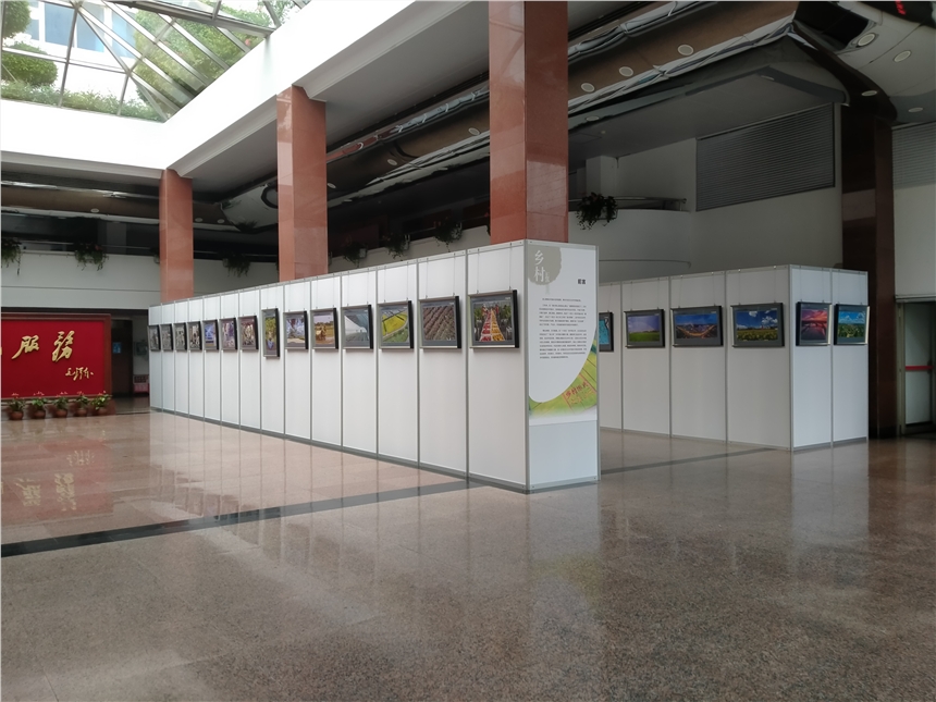 東莞書(shū)畫(huà)展板租賃，八棱柱展板搭建，物料9層新