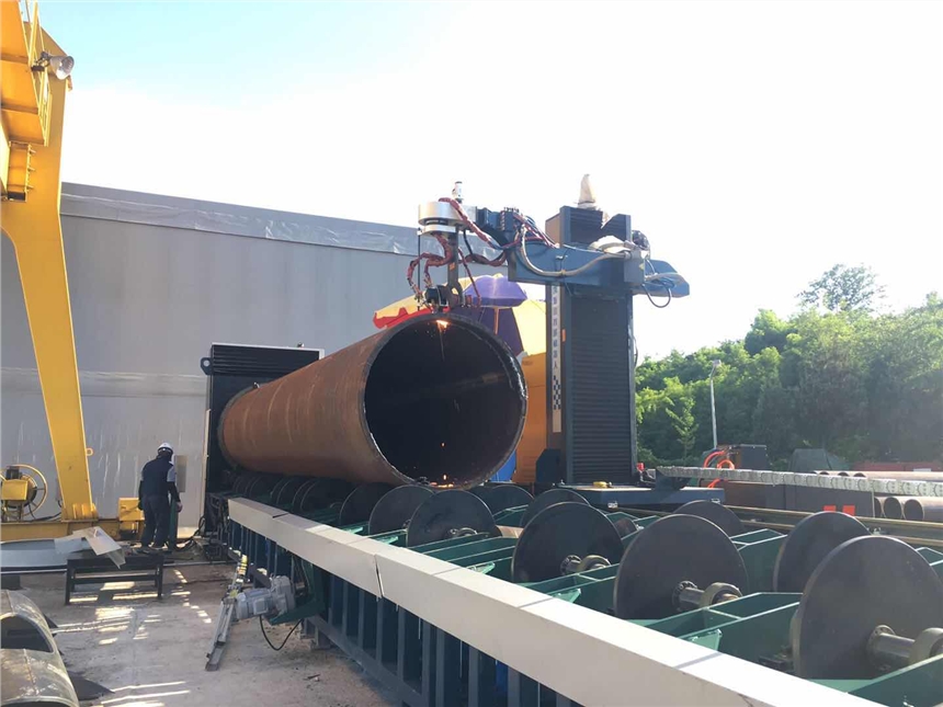 KR-XG大管徑滾床式相貫線切割機