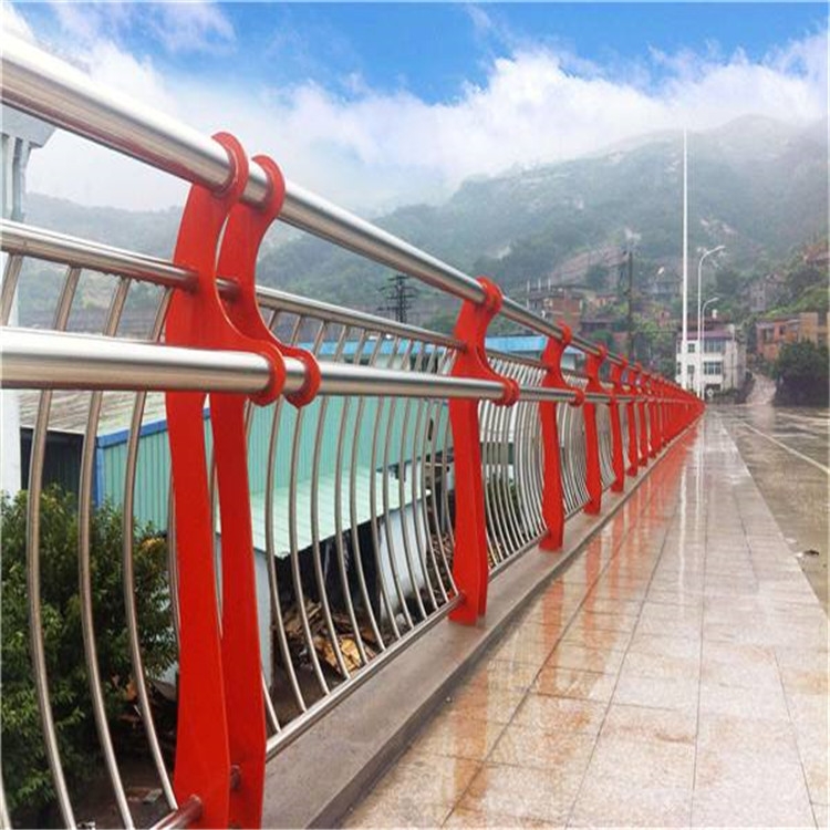 浙江溫州景觀不銹鋼護(hù)欄源頭廠價(jià)優(yōu)惠