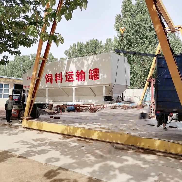 廠家生產(chǎn)物美價廉散裝飼料罐雞鴨羊豬用飼料儲運罐