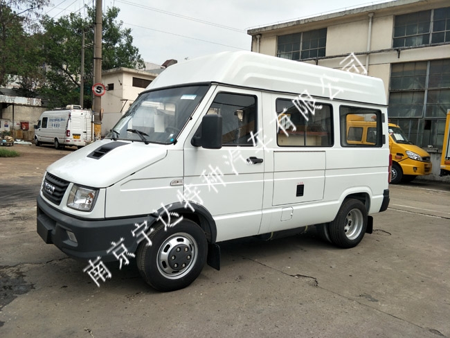 依維柯得意A35檢測車搶修車