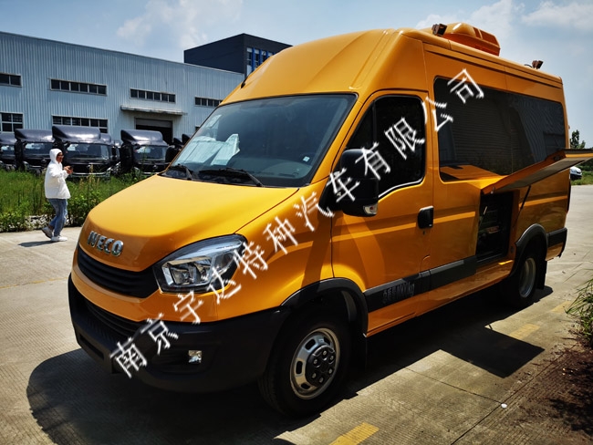 應急搶險車
