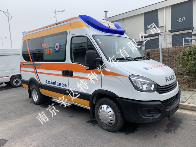 依維柯牌國六救護車  NJ5046XJHF4E  歐盛救護車