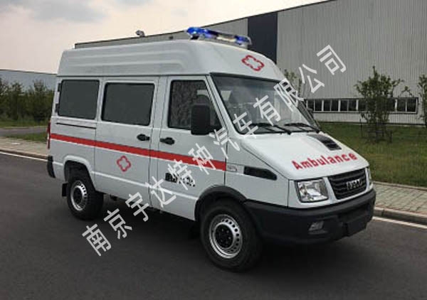 依維柯普通救護車  得意A35救護車  南京救護車廠家