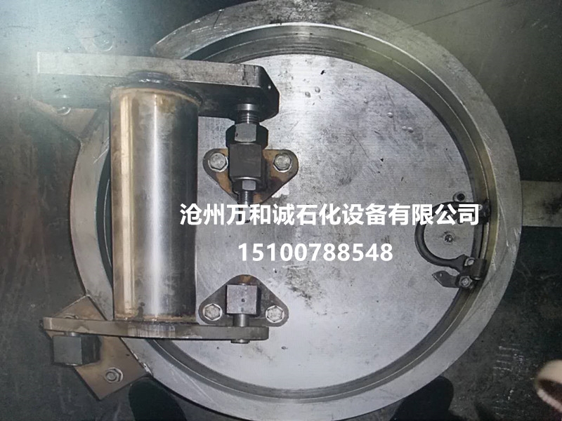 dn300標準鎖環(huán)式快開盲板安全開閉量大從優(yōu)萬和誠