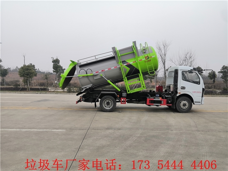 喀什地區(qū)垃圾車價(jià)格_江鈴凱銳垃圾車大量現(xiàn)車