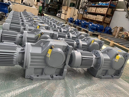 K97R57-0.75KW-4P-M1斜齒齒輪減速電機(jī)