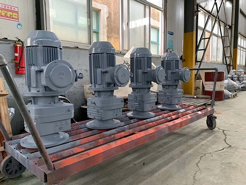 KF97R57-0.18KW-4P-M1斜齒齒輪減速電機