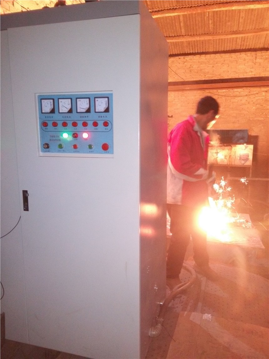 鄭州有機玻璃熔煉電磁加熱爐