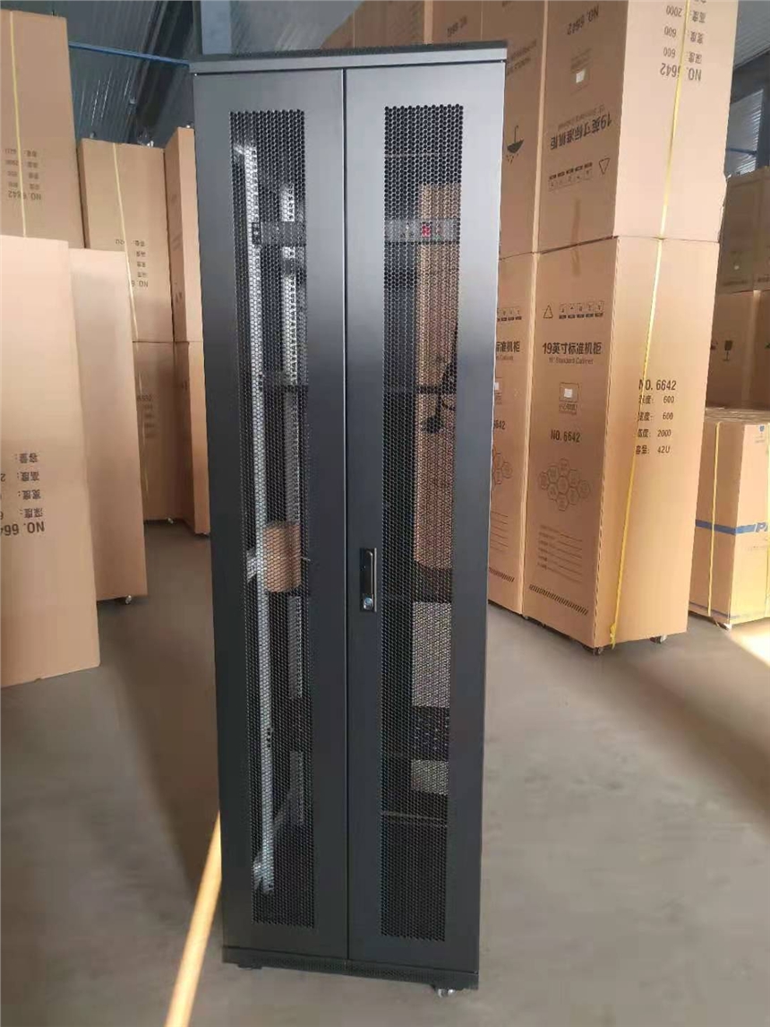 鄭州電氣機(jī)箱機(jī)柜殼體