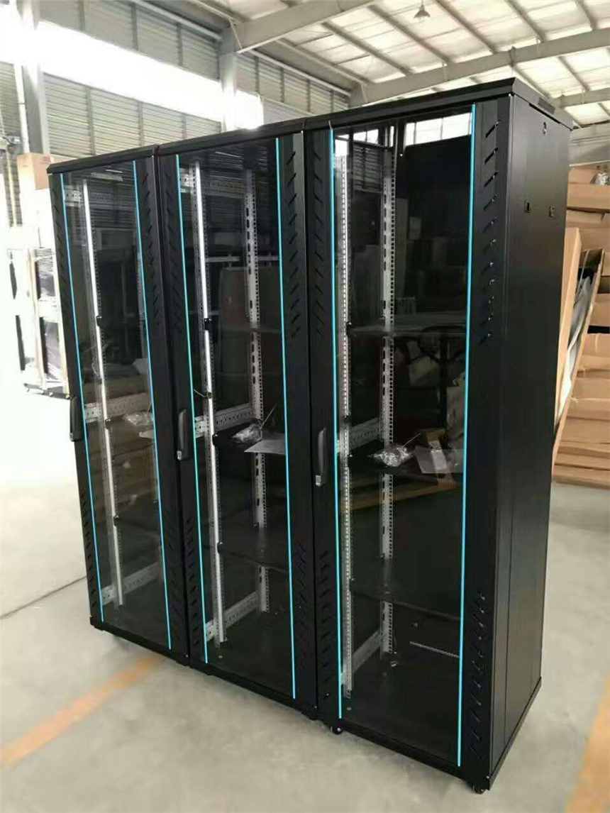 機(jī)箱 機(jī)柜 機(jī)殼 機(jī)架鄭州廠家