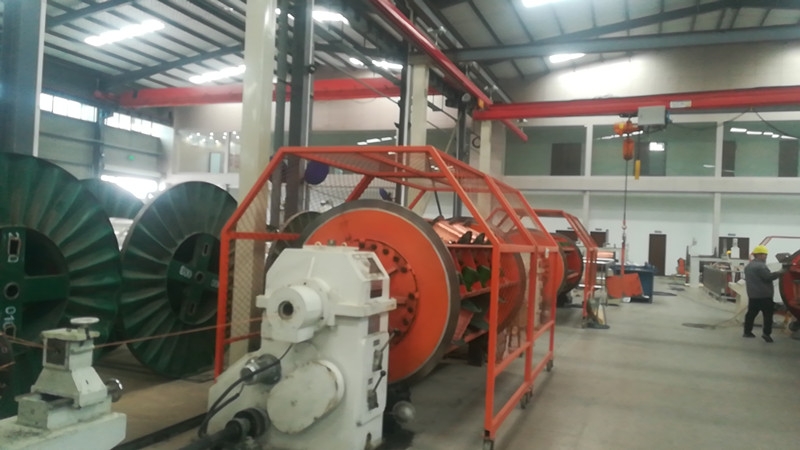 河南廠家-鄭州一纜電纜 導致電纜表面凹凸不平出現鼓包的原因-鄭州一纜電纜