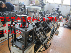 免熏蒸包裝箱圍邊鋼帶生產(chǎn)線設備,免熏蒸插片式木箱包邊機