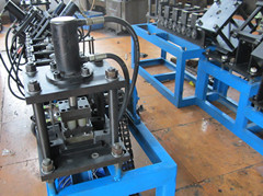 免熏蒸包裝箱圍邊鋼帶成型機(jī)，全自動折疊箱連接鋼帶生產(chǎn)線，雙條鋼帶機(jī)