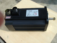 YASKAWA  PLC  USAGED-09A21S }ֱ F(xin)؛