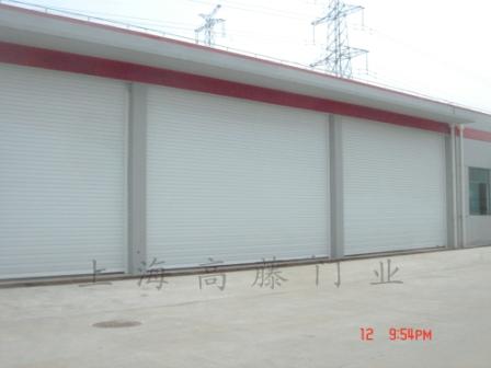 我公司專業(yè)生產(chǎn)工業(yè)卷簾門，pvc工業(yè)門