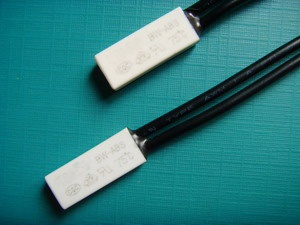 【10A大電流溫度開(kāi)關(guān)價(jià)格155度145度135度125度115度105度】