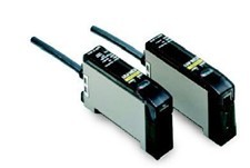 供應歐姆龍光電開關E2K-X15ME1