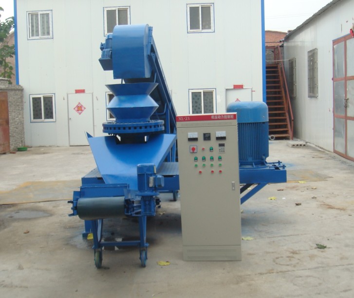 生物質壓塊機