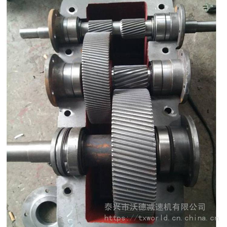 江西上饒 ZL42.5-12.5-I軟齒面圓柱齒輪減速機(jī)