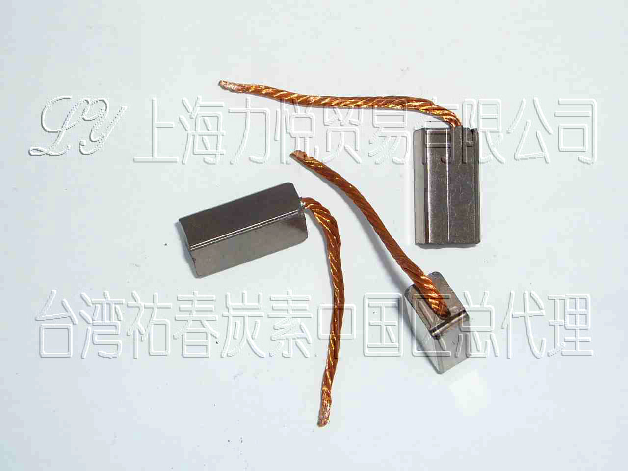 6.4X9.2X18_汽車鼓風(fēng)機(jī)用高質(zhì)量炭刷|碳刷|電刷