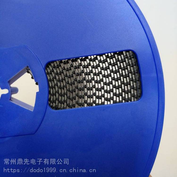 TVSESDARRAYSo(h)SLVU2.8SM712SR05SD05