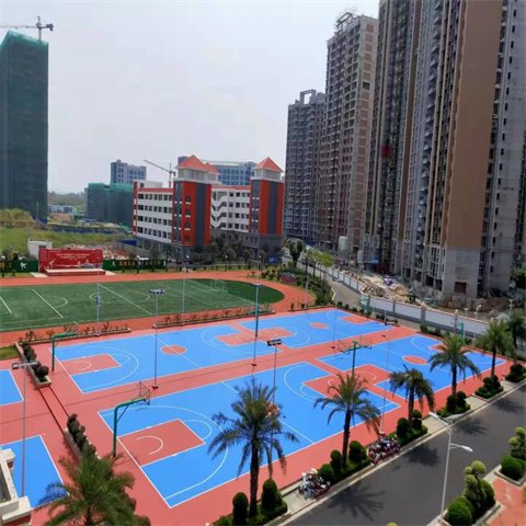 信源學(xué)校新國標(biāo)8MM硅PU塑膠籃球場羽毛球場排球場
