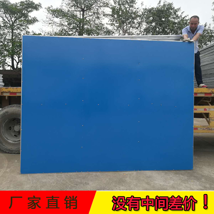 市政工程項目圍欄擋板經(jīng)典單層彩鋼瓦鐵皮板道路攔街板