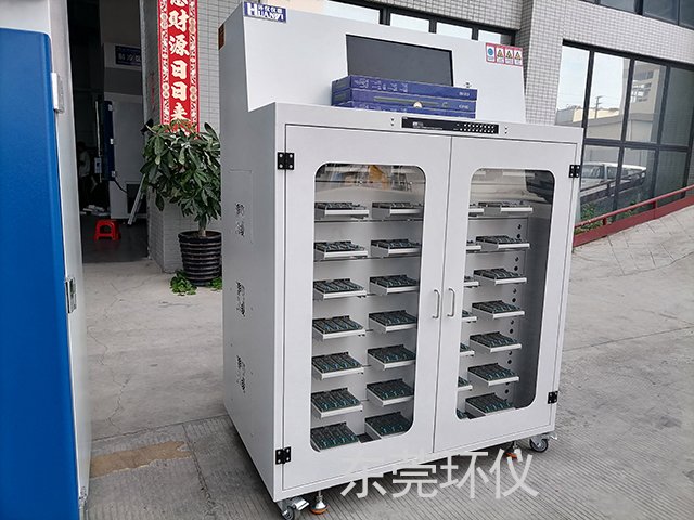 環(huán)儀非標(biāo)定制SSD老化測(cè)試柜，SATA、PCI-E、M.2U.2、Type-c、USB