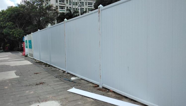深圳龍崗pvc圍擋鋼結(jié)構(gòu)圍擋a型圍擋廠家直銷