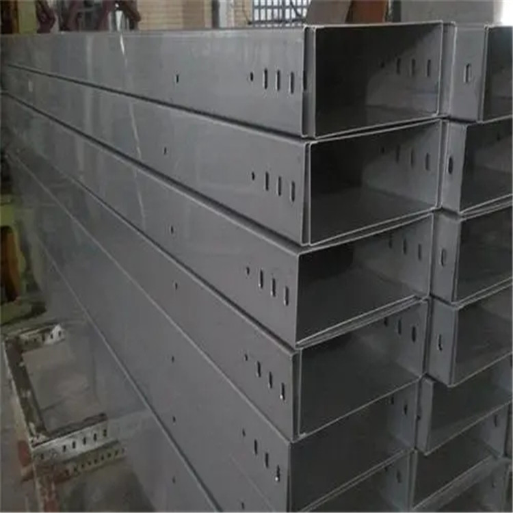 不銹鋼槽式橋架強(qiáng)弱電防火電纜橋架昊誠(chéng)現(xiàn)貨帶配件