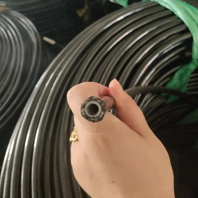 耀承定制鋼絲增強(qiáng)尼龍樹(shù)脂管光面高彈PA管耐磨、耐高壓橡膠軟管