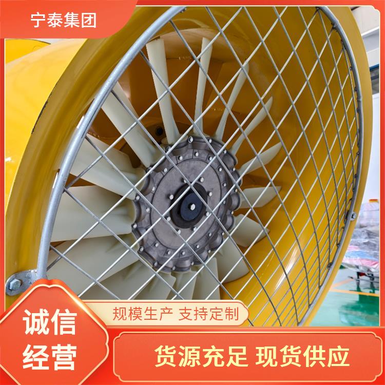 戶(hù)外全自動(dòng)造雪機(jī)出雪量大360回轉(zhuǎn)遙控式噴雪進(jìn)口配件