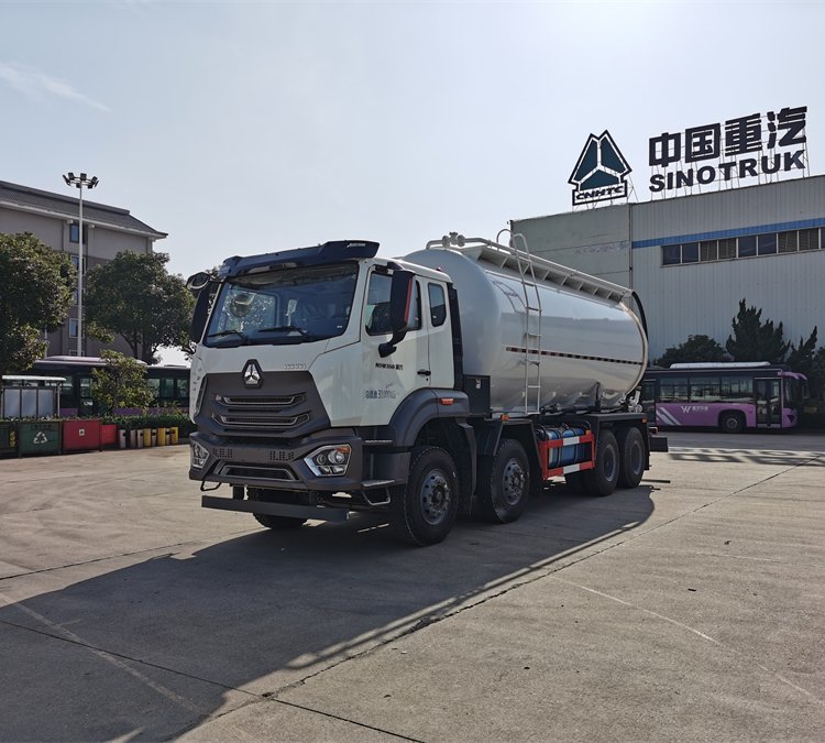 重汽華威26方舉升式干混砂漿車可打河沙，機(jī)制砂，海沙