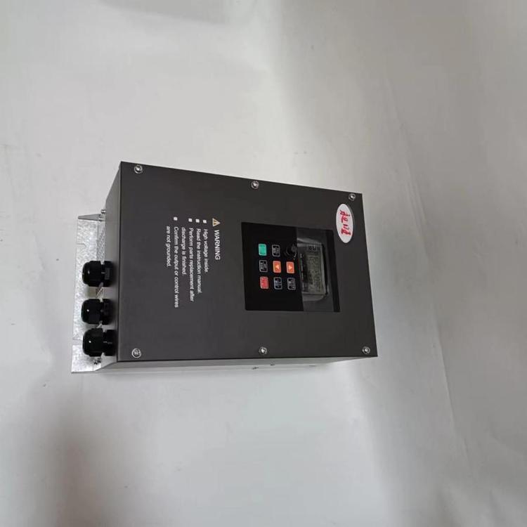 昶旺防塵、防水變頻器英飛凌模塊等進口元器件，保證產(chǎn)品穩(wěn)定性