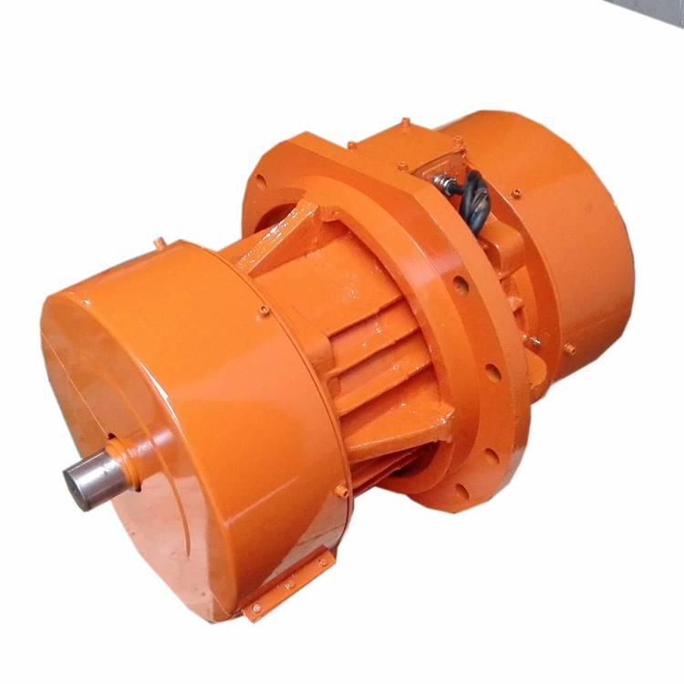 供應濱河電機XLA-100-6圓振篩移動破碎站用7.5千瓦側板振動電機