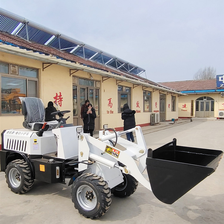 電動(dòng)鏟車微型裝載機(jī)一次充電工作8小時(shí)酒廠食品廠無(wú)塵車間使用