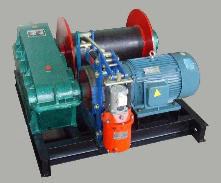 永威電控打樁機(jī)JM系列的卷揚(yáng)機(jī)，品種齊全，質(zhì)量保證