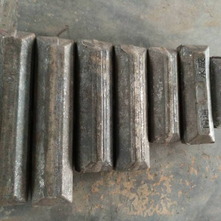 打樁機花崗巖專用錘牙廠家批發(fā)耐磨鍛打錘齒質(zhì)量過硬