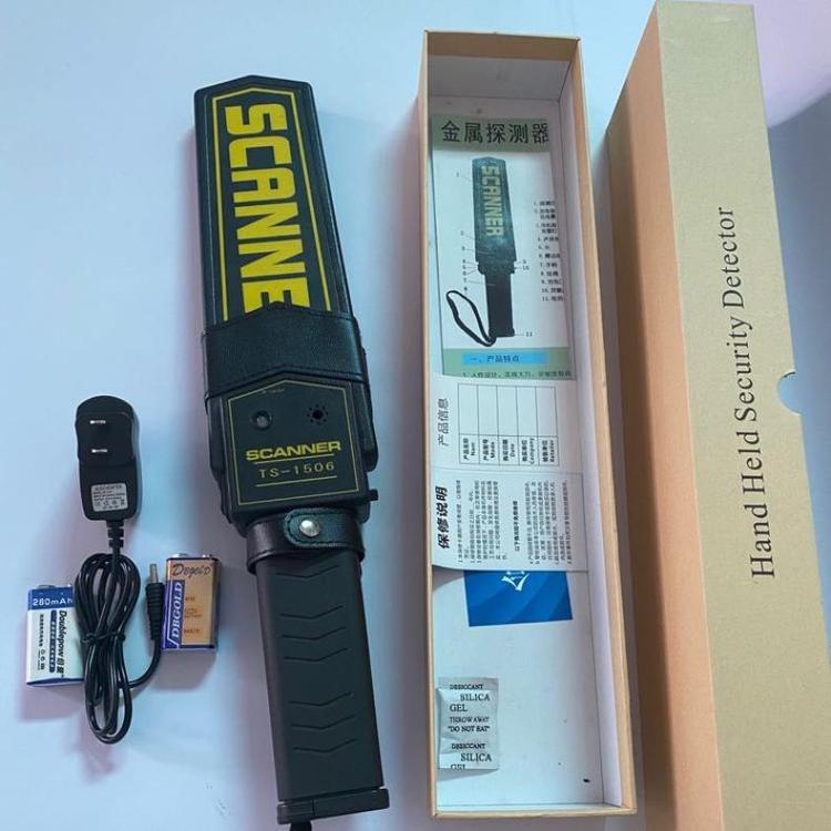 BG-S140V可調(diào)靈敏度手持金屬探測器學?？紙鰴z測安檢棒