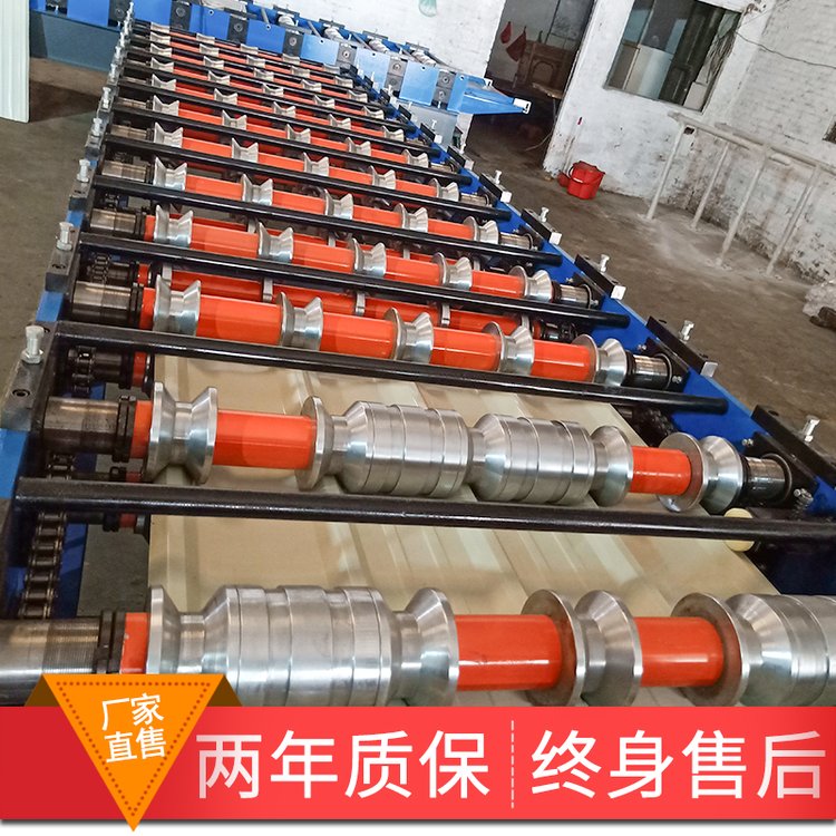 睿至鋒塑鋼瓦設(shè)備卷簾門壓瓦機成型設(shè)備性能穩(wěn)定