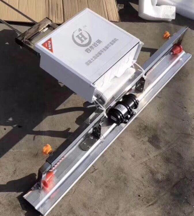 輕便保濕覆膜機印振平蓋膜機混凝土路面震動覆膜機